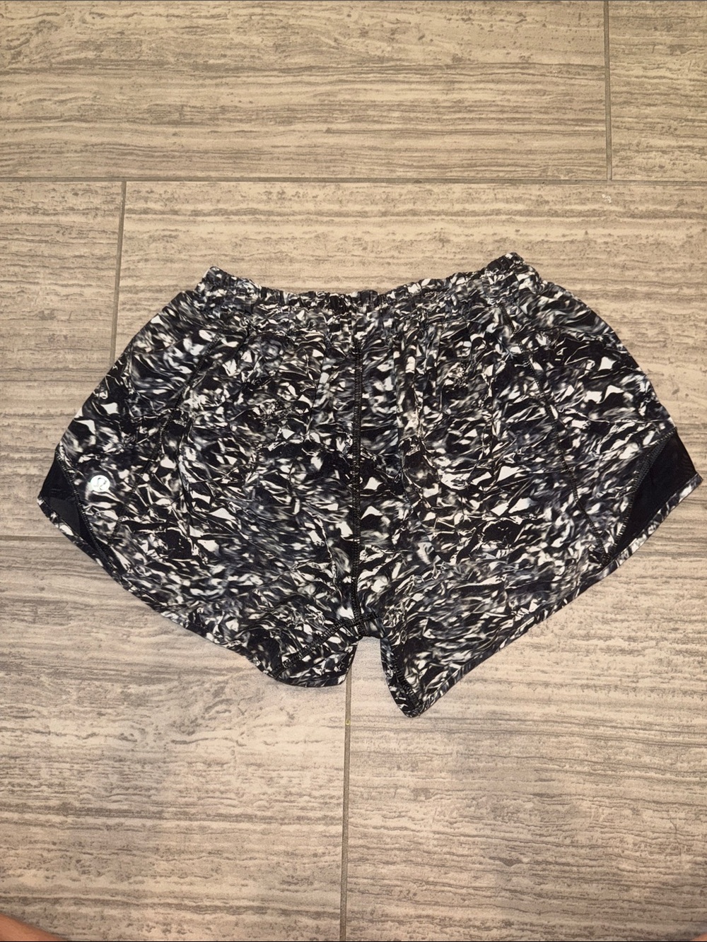 lululemon athletica Black & White Marbled Athletic Shorts - Picture 2 of 3